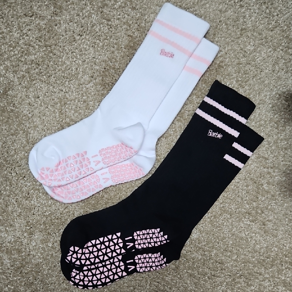 🎀 NWOT- Tavi Barbie Grip Sock BUNDLE!